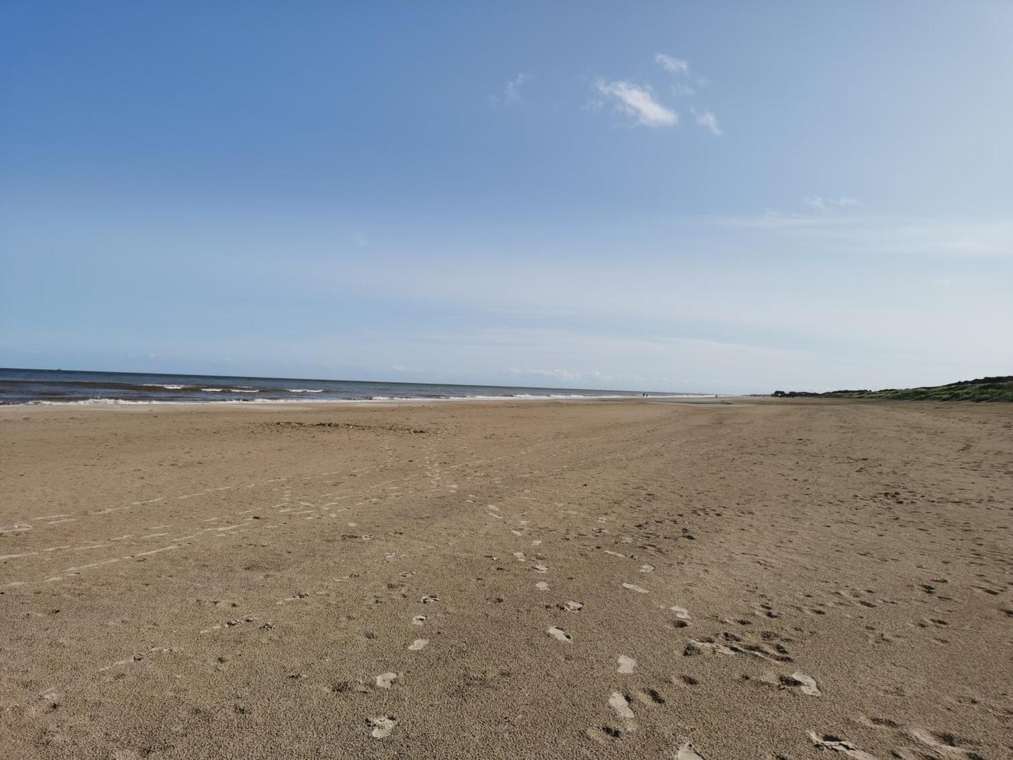 Golden Sands Beach Activities Sea Holiday Relax Mablethorpe Buitenkant foto